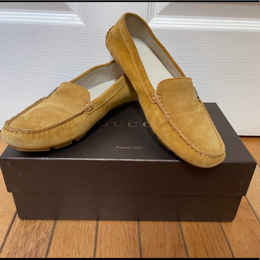 Camel shade Gucci driving loafers
